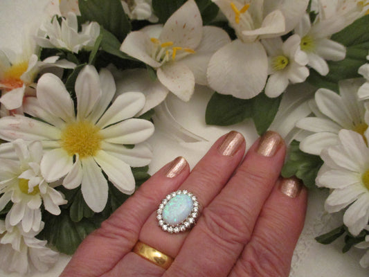 Opal Ring 9ct gold